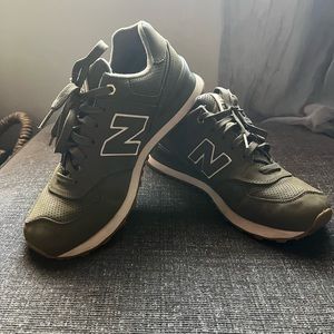 New Balance 574 army green